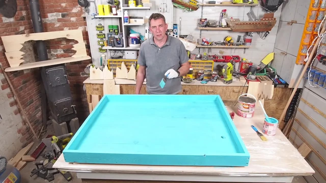 Prosty kwietnik drewniany w stylu drabinki – zrób go sam bez stresu!