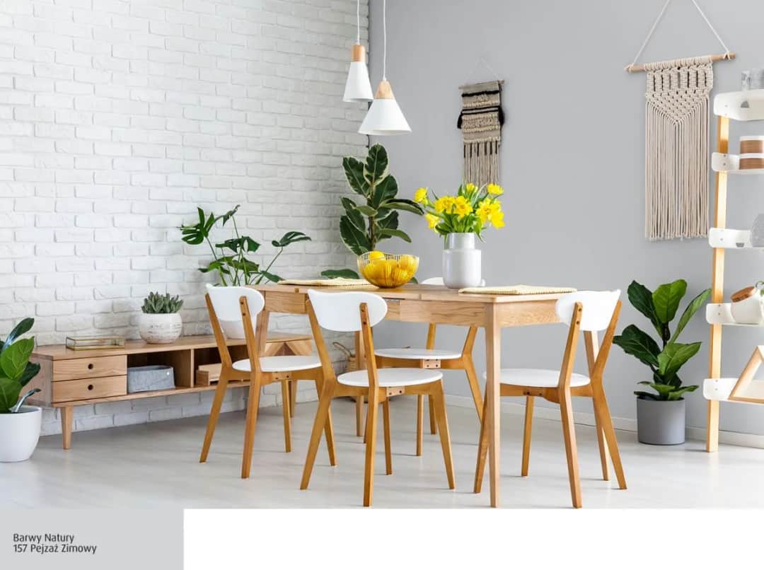 Białe cegły w salonie? Unikaj tych wpadek przy wyborze koloru ścian!